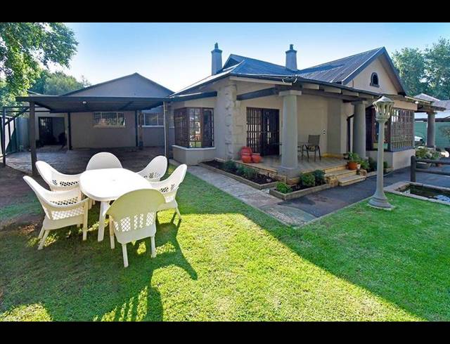 3 BEDROOM HOUSE FOR SALE IN WESTERN EXT